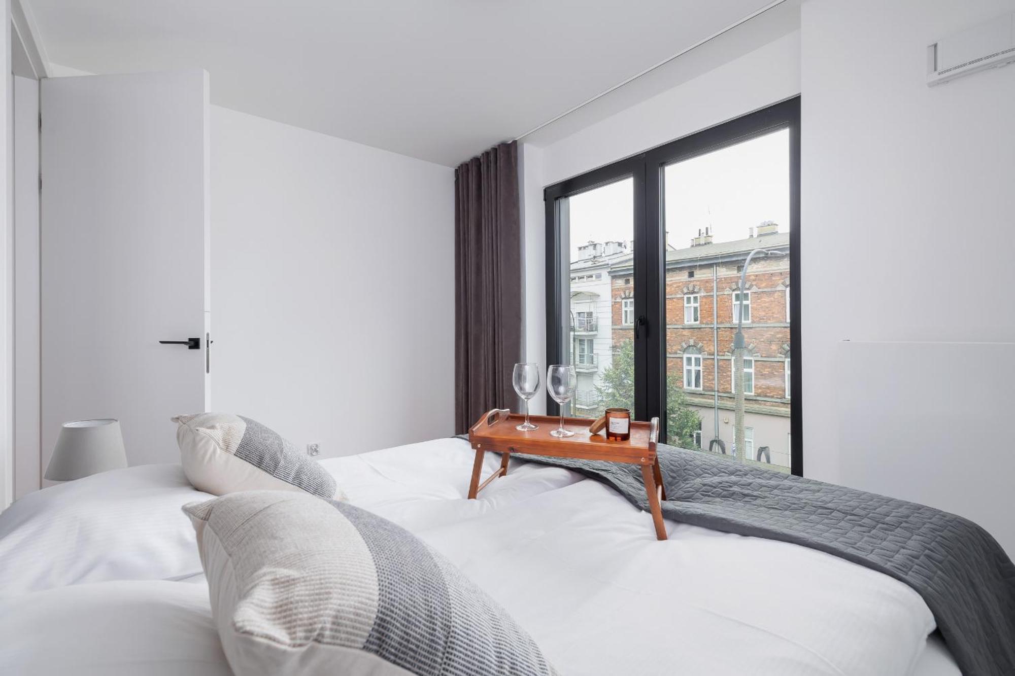 Lux Kosciuszki 39 With Parking By Renters Prestige * Krakow