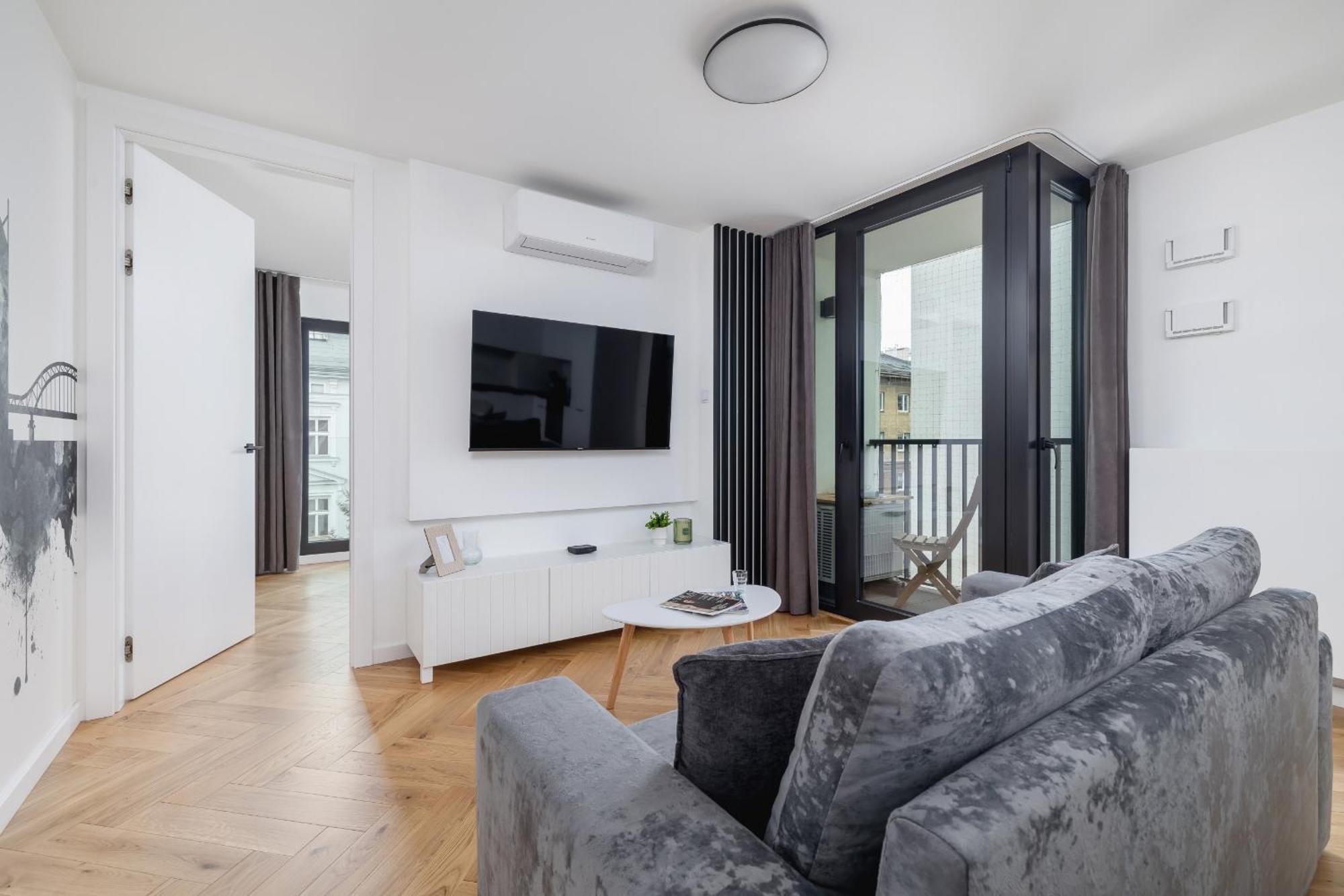 Apartment Lux Kosciuszki 39 With Parking By Renters Prestige *